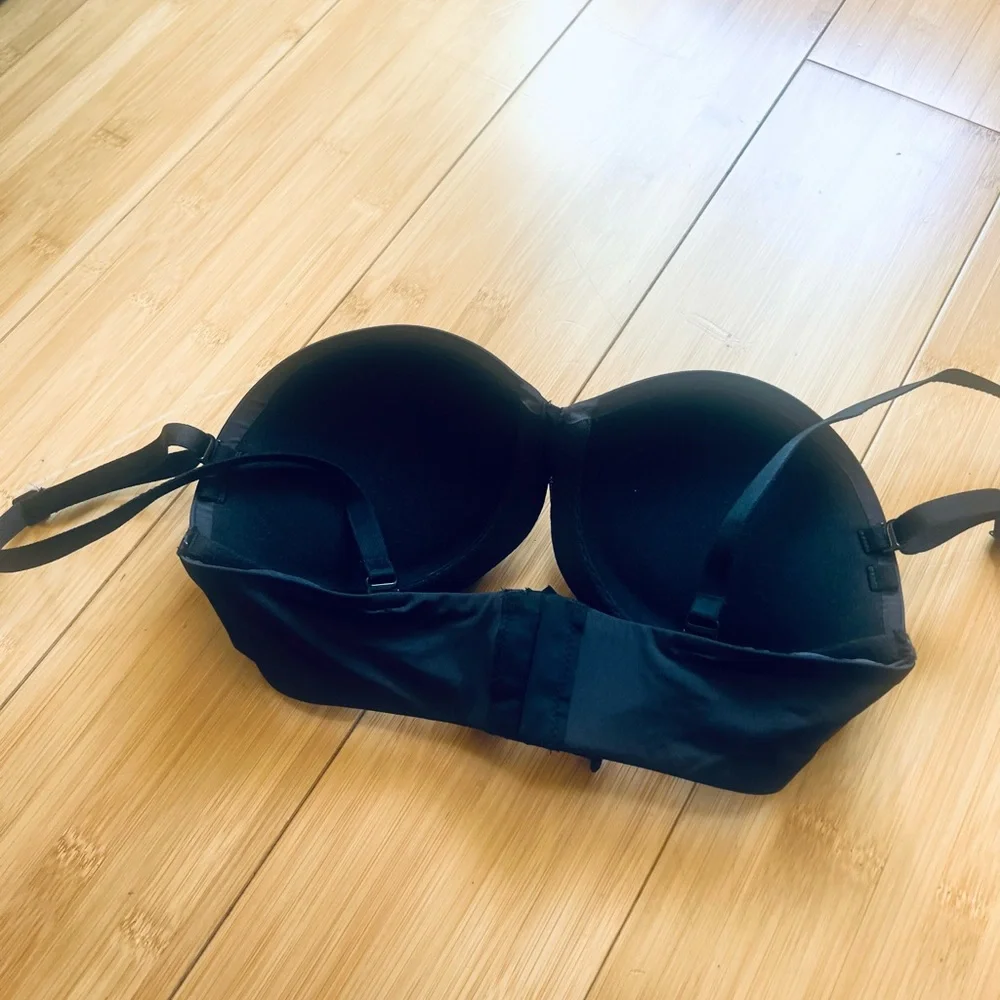 SKIMS Ultimate Collection Push Up Strapless Bra Onyx Bra Size 32C
